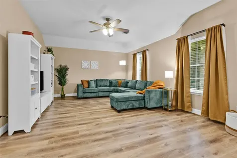 19526 Stillhouse Drive Tomball TX 77375