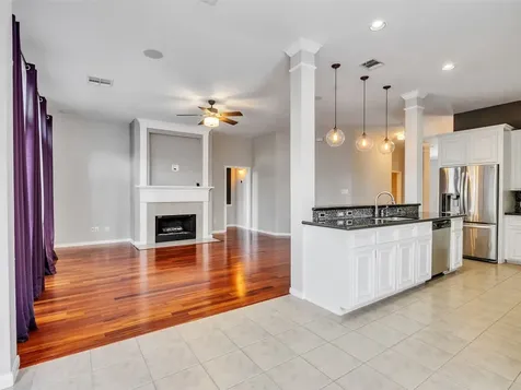 3518 Shadowwalk Drive Houston TX 77082