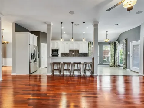 3518 Shadowwalk Drive Houston TX 77082