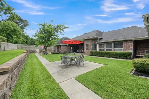 9832 W Shore Drive Willis TX 77318