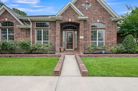 9832 W Shore Drive Willis TX 77318