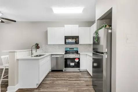 2626 Holly Hall 101 Houston TX 77054