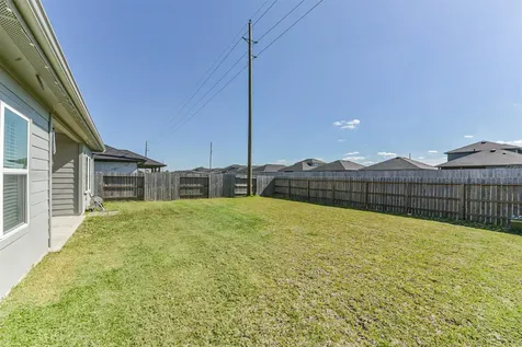 17706 Sommerset Falls Lane Crosby TX 77532