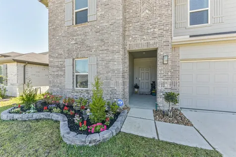 17706 Sommerset Falls Lane Crosby TX 77532