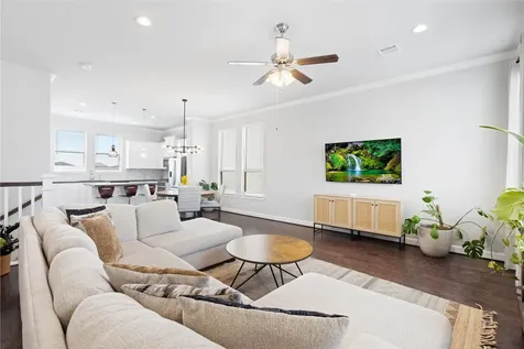 11918 Oakmont Valley Trace Houston TX 77051