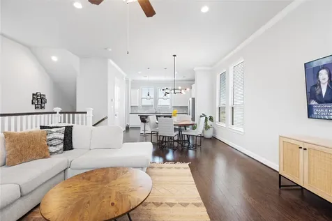 11918 Oakmont Valley Trace Houston TX 77051