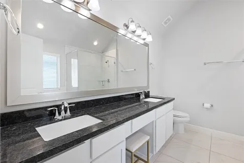 11918 Oakmont Valley Trace Houston TX 77051