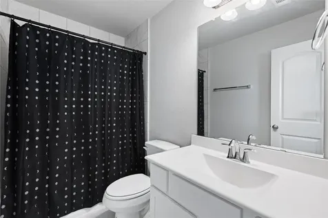 11918 Oakmont Valley Trace Houston TX 77051
