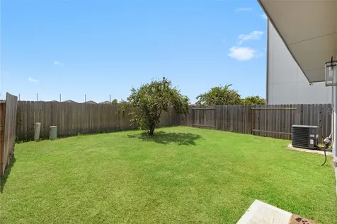 11918 Oakmont Valley Trace Houston TX 77051
