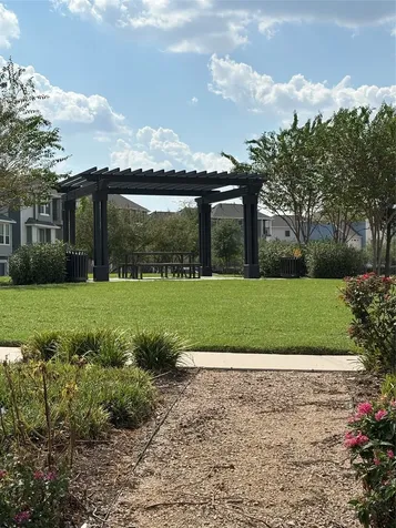 11918 Oakmont Valley Trace Houston TX 77051