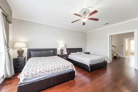 1907 Waterside Drive Missouri City TX 77459