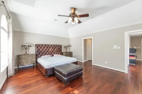 1907 Waterside Drive Missouri City TX 77459