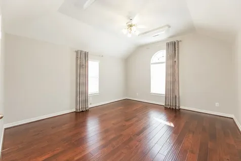1907 Waterside Drive Missouri City TX 77459