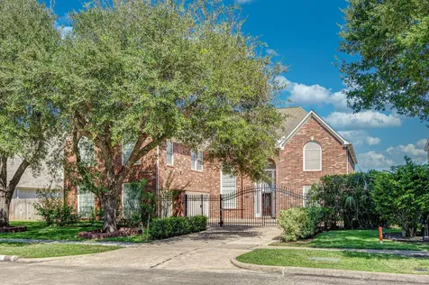 1907 Waterside Drive Missouri City TX 77459