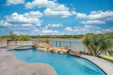 1907 Waterside Drive Missouri City TX 77459