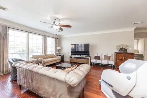 1907 Waterside Drive Missouri City TX 77459