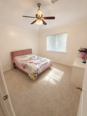 1809 Oak Wood Drive E Pearland TX 77581