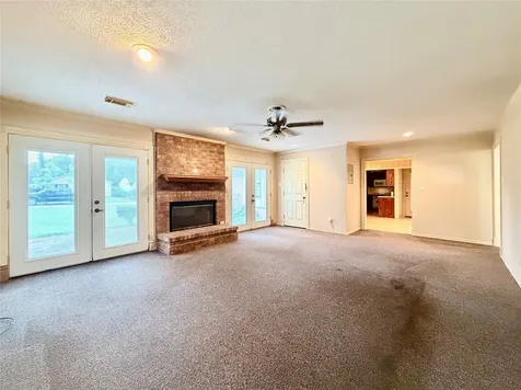 2735 Webster Street Liberty TX 77575