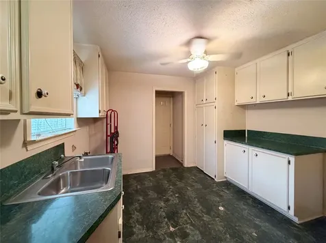 2735 Webster Street Liberty TX 77575
