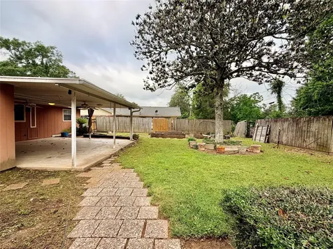 2735 Webster Street Liberty TX 77575