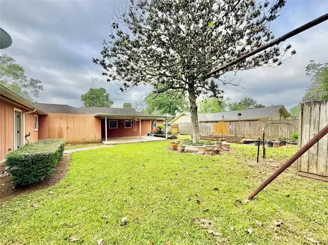 2735 Webster Street Liberty TX 77575