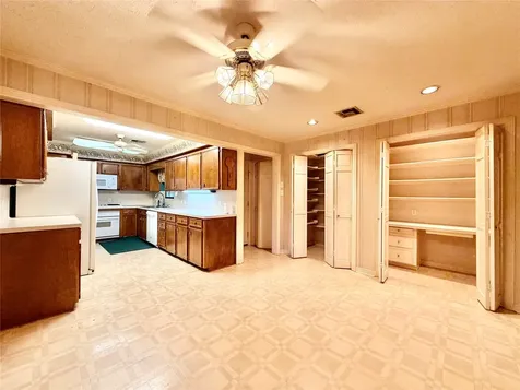2735 Webster Street Liberty TX 77575