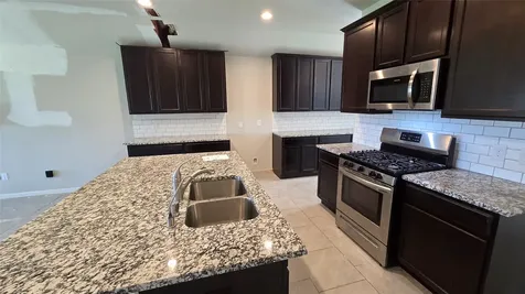 1402 Central Heights Drive Missouri City TX 77459
