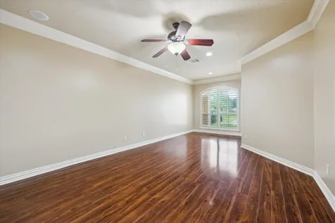 2026 Palm Forest Lane Houston TX 77077
