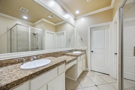 2026 Palm Forest Lane Houston TX 77077