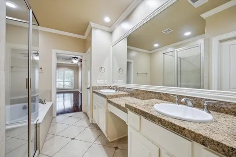 2026 Palm Forest Lane Houston TX 77077