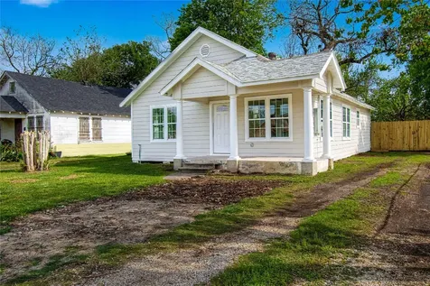 2612 Deams Street Houston TX 77093