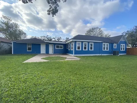 628 King Street Houston TX 77022