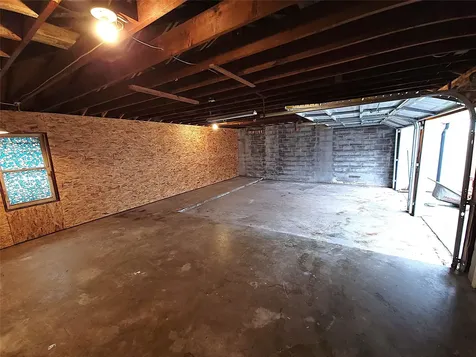 628 King Street Houston TX 77022