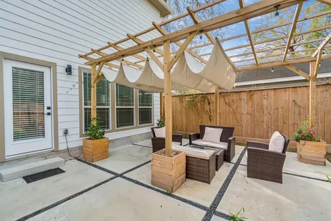 4209 New Orleans Street A Houston TX 77020
