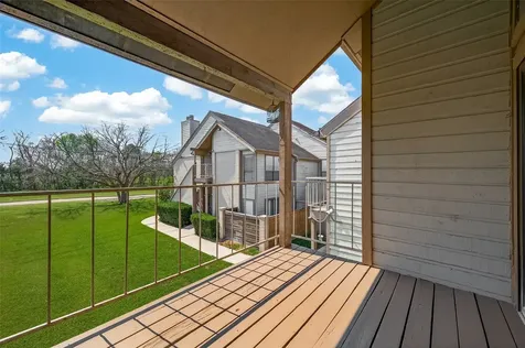 8483 Sands Point Drive Houston TX 77036