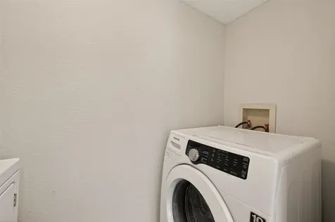 8483 Sands Point Drive Houston TX 77036
