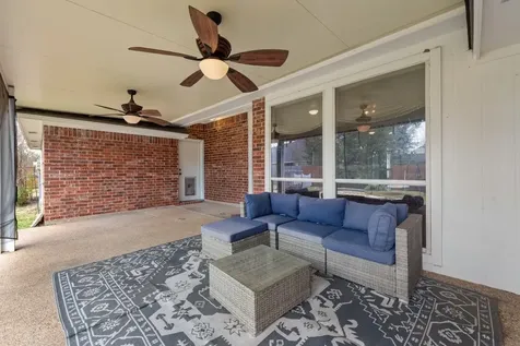 814 Royal Adelade Drive College Station TX 77845