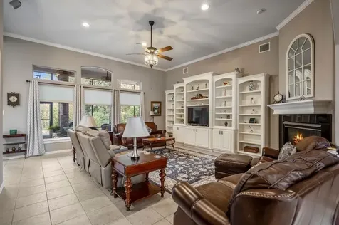 26 Brookgreen Circle S Montgomery TX 77356