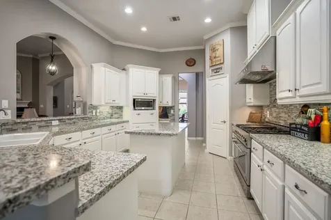 26 Brookgreen Circle S Montgomery TX 77356