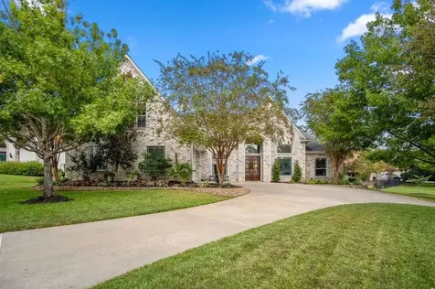 26 Brookgreen Circle S Montgomery TX 77356