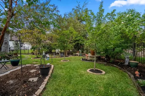 26 Brookgreen Circle S Montgomery TX 77356