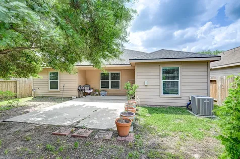 305 Pine Mist Lane Conroe TX 77304