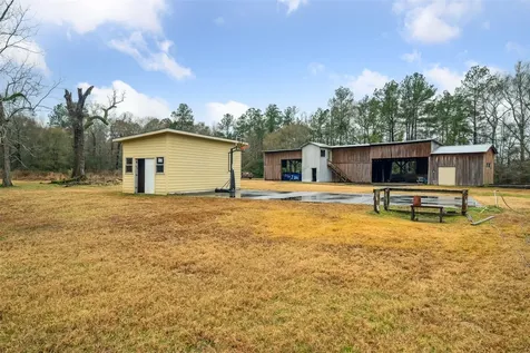21405 Fm 787 Road W Cleveland TX 77327
