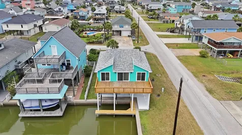 22101 Pecos Drive Galveston TX 77554