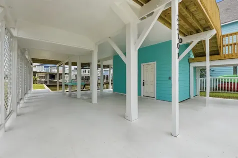 22101 Pecos Drive Galveston TX 77554