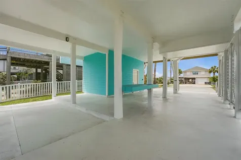 22101 Pecos Drive Galveston TX 77554