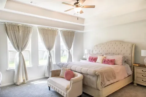 835 Sarasota Shore Drive Katy TX 77493