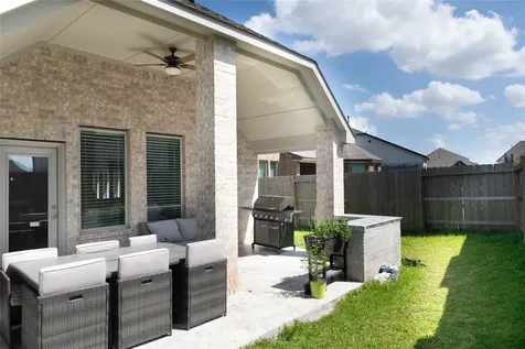 835 Sarasota Shore Drive Katy TX 77493