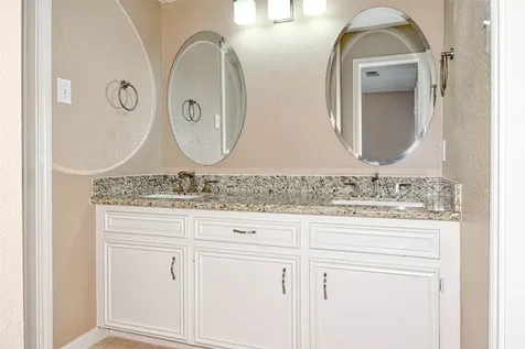 518 Moore Street Tomball TX 77375