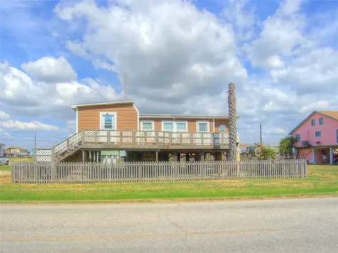 818 Fort Velasco Drive Surfside Beach TX 77541